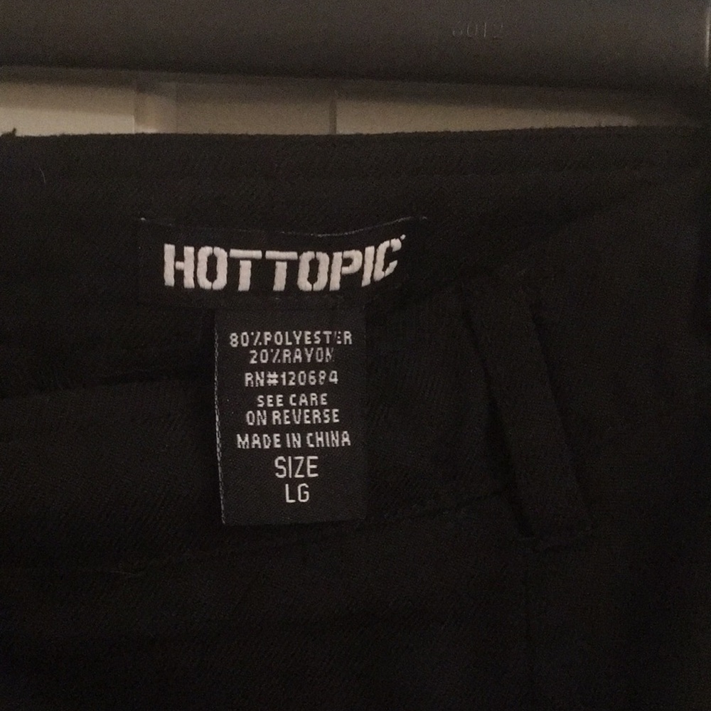 Hot Topic Triple Chain Mini Skirt Black - Picture 3 of 5